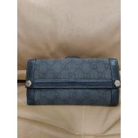 ราคา พร้อมส่ง**กระเป๋าสตางค์ กุชชี่ แท้มือสอง (40514840221)