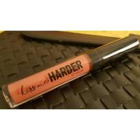 ราคา ลิปเนื้อแมท 4U2 Kiss me harder (172103309)