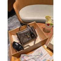 ราคา หลุยส์ วิตตอง โต๊ะเครื่องแป้งรูปแบบใหม่น กรณีเครื่องสําอางกล่องนุ่ม นี้ เจี๊ยบซี่โครงหลุมสมองในอดีตหลายปีเปิดใหญ่จริงออกแบบพิเศษคลาสสิกขนาดเล็กรูปทรงพิเศษจับคู่สีย้อนยุคต่างๆและตกแต่งปร สําหรับปี (530