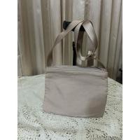 ราคา กระเป๋าสะพายUniqlo งานสวยมือสอง (26278205006)