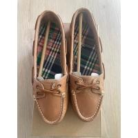 ราคา ขายรองเท้า sperry ผู้หญิง มือสอง ไซร้ UK 3 EU 35.5 CM 22.5 (26072180824)