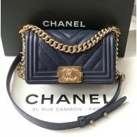 ราคา ✨Used in condition Chanel boy 8”chevron dark navy 17P holo 24 (6547137791)