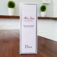 ราคา Dior Miss Dior perle de parfum roller pearl 20ml #blooming bouquet (ป้ายคิง) ราคา 1,650 บาท น้ำหอมผู้หญิง (8220311595)