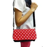 ราคา MW ZELA POLKA DOTS MOTIF CANVAS SLING BAG สําหรับผู้หญิง (28765159021)