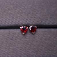 ราคา ต่างหูพลอยโกเมนหัวใจจันทบุรี (Garnet) เรือนเงินแท้92.5%ชุบพิ้งโกล์ พลอยสีแดงอมน้ำตาล เนื้อใส พลอยแท้บ่อ จันทบุรี (8874244151)