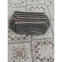 ราคา Estee Lauder แท้ % กระเป๋าเครื่องสำอางค์ ขนาด 5.5” x 4” (9855320912)