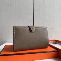 ราคา Hermes H evercolor หนัง porta passapporto กระเป๋าเอกสาร RMS Passportbook ผู้ถือบัตรครึ่งพับ Cowhide เคลือบรอบหัวเข็มขัด ev หนังผู้ถือหนังสือเดินทาง 13.59.5 (52105684219)