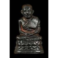 ราคา หลวงพ่อทวด บัวรอบก้นลายเซ็นต์ ปี2508 ผิวไฟในองค์ที่ยังเหลือร่องรอยอยู่ตามซอกมุม จะออกสีส้มอมแดงพระสวยเดิม (28811707715)