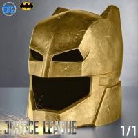 ราคา Hat หมวก จากหนังดัง Batman vs Superman แบทแมน ซูเปอร์แมน แสงอรุณแห่งยุติธรรม 1/1 DC Fiberglass สีทอง หมวก Batman Helmet (29719661166)