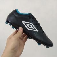 ราคา รองเท้าฟุตบอลผู้ชายมือสอง UMBRO รุ่น Velocita IV Club FG ไซส์ 40 ยาว 25 ซม. (17861571318)
