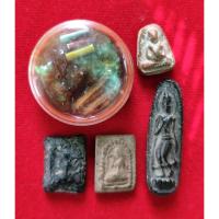 ราคา หลวงพ่อกวย วัดโฆสิตาราม จ.ชัยนาท สีผึ้ง +พระเนื้อดิน4องค์ ได้ยกชุด (26666742551)