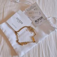 ราคา ส่งต่อ สร้อยข้อมือ Guess (20468424214)