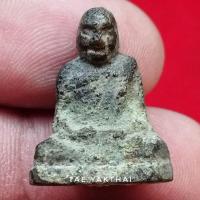 ราคา รูปหล่อโบราณรุ่นแรก หลวงพ่อเพิ่ม วัดพังยอม(หนองหม้อ) อ.เฉลิมพระเกิยรติ จ.นครศรีธรรมราช พิมพ์เล็ก ปี2505 พระแท้ (24106024737)