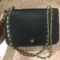 ราคา Tory Burch Robinson Adjustable Shoulder Bag แท้100% (2759195670)