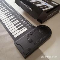 ราคา เปียโนซิลิโคนมือสอง ไฟฟ้า 49 คีย์ พับได้ ม้วนได้ ลำโพงในตัว (20979150469)