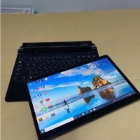 ราคา ￼แท็บเล็ต 2in1พร้อมคีย์บร์อด Fujitsu ArrowsTab Q739/AE Intel Corei3 GEN8(RAM:4GB/SSD:128GB) ขนาด13นิ้ว (24625730004)