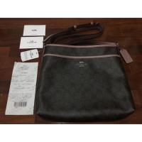 ราคา Coach F29210 Crossbody File Bag in Signature Canvas Brown Dusty Rose (1900423657)