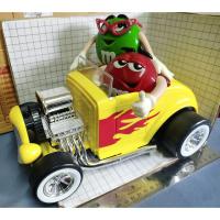ราคา M&M DISPENSER SERIE YELLOW CAR ROADSTER CANDY DISPENSER 3RD IN A SERIES COLLECTION VINTAGE RARE ITEM (40110341687)