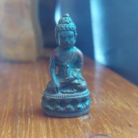 ราคา พระกริ่งเทโว ในเจ้าคุณศรีฯ (สนธิ์) วัดสุทัศน์ ตอกโค้ต พุทโธ ปี 2493 เนื้อสำริดวรรณะออกแดง (43327624107)