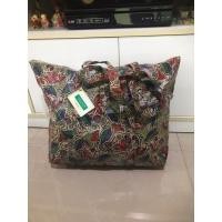 ราคา กระเป๋าสะพายข้างBenettonมือสอง (27850543766)