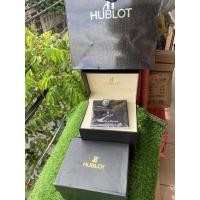 ราคา กล่องนาฬิกา Hublot 02 (ไม่มีนาฬิกา) (54401547592)