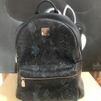 ราคา MCM size M มือสอง ของแท้ (7535125784)