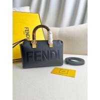 ราคา FENDI Fendi By The Way กระเป๋าบอสตันหนังวัว ขนาดเล็ก สีดำ ตัวอักษร 8BS067 440 (25743914316)