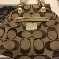 ราคา Coach แท้ มือสอง ขายตามสภาพ (14190359)