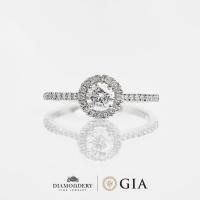 ราคา แหวนเพชรเซอร์ GIA 30ตัง Classic Halo Diamond Ring (23030021259)