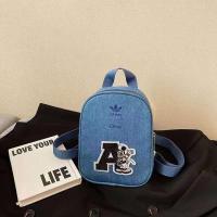 ราคา ADIDASกระเป๋าสะพายหลัง กระเป๋าเป้มินิ สไตล์เกาหลี สำหรับผู้ชายผู้หญิง(ขนาด： กว้าง17cm สูง21cm หนา8cm) (22725166172)