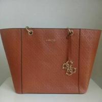 ราคา กระเป๋าโท้ตสไตล์ Guess (5887161544)
