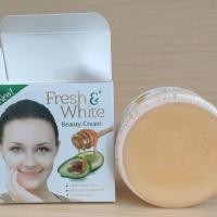 ราคา South African Avocado Honey Cream Whitening Brightening Skin Tone Light Spot Night Cream resh White ของแท้นําเข้า 1.20 (57904946781)