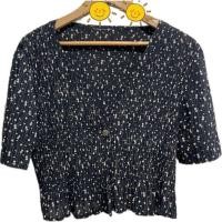 ราคา เสื้อคลุมผ้าชีฟองอัดพลีทลายดอกเล็กๆ มินิมอล (26628076478)