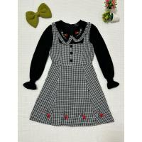 ราคา มือ2เดรสตารางขาวดำปักชายคอปกระบายปักดอกแดงแขนยาวสีดำ(งานป้ายApstyfe) (24008411823)