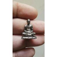 ราคา หลวงพ่อเสงี่ยม วัดบ้านทวน จ.กาญจนบุรี รูปหล่อรุ่น 1 เนื้อเงิน พร้อมกล่องเดิม (12703154930)