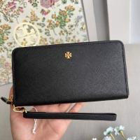 ราคา ✧.* พร้อมส่ง ✔ ของแท้ 100% ✧.* กระเป๋าสตางค์ใบยาว ซิปรอบ Tory burch Emerson Wristlet zip wallet หนัง Saffiano (28617741604)