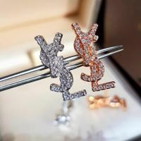 ราคา YSL earring ต่างหูแบบโลโก้ฝังเพชรเรียง สวยเก๋ สีเงิน/พิ้งค์ (1465775441)