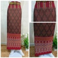 ราคา ผ้าซิ่น ผ้าถุง ทอลายแพรวาภูไทย ขนาด 2 หลา ผ้านุ่งสำหรับงานบุญ ของขวัญผู้ใหญ่ (27280909096)