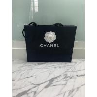 ราคา ถุงกระดาษChanelของแท้รุ่นดอกกระดาษไซส์กลาง (11168716625)