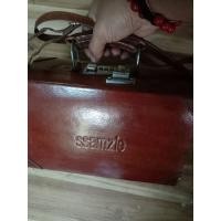 ราคา กระเป๋าหนังแท้ ทรงกล่อง SSAMZIE มือสอง (7078953856)