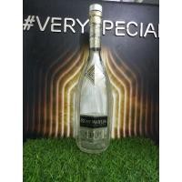 ราคา Vỏ chai rượu ngoại Remy Martin Club Xuất xứ Pháp trưng bày decor mới đẹp (chai rỗng) (55904465140)