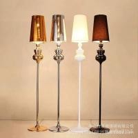 ราคา ห้องนอนสไตล์นอร์ดิกที่เรียบง่ายห้องนั่งเล่นโคมไฟตั้งพื้นสเปนยามสีทองสีดำสีขาวและสีเงินน้ำเต้าโรงแรมโคมไฟตั้งพื้น VZKM (29360190533)