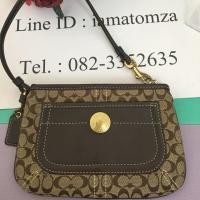 ราคา Coach คล้องมือ ไซส์S ของแท้ มือสอง ลายC เล็ก (1019748651)