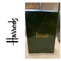 ราคา Used Harrods Paper Bag ถุงกระดาษแบรนด์เนม แฮร์รอดส์ แท้ ขนาดใหญ่ มือสอง สภาพดี (สินค้าพร้อมส่ง) (3855811010)
