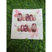 ราคา เล็บปลอมสำเร็จรูป(จัดส่งวันถัดไป) ขัดผงเงาสีชมพูบาร์บี้แต่งอะไหล่โบว์มุก ฟรีกาวตะไบ (20693942946)