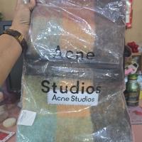 ราคา ผ้าพันคอ Acne Studios สั่งมาไม่ทันได้ใช้ ต้องเดินทางก่อน (51005784362)