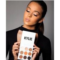ราคา Kylie KYSHADOW - The Bronze Palette อายแชโดว์พาเลต โทนสีบรอนซ์ที่ Kylie ชื่นชอบ (7654144945)