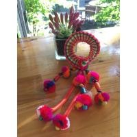 ราคา ที่มัดผมฟรุ้งฟริ้งเจ้า ที่มัดผมพื้นเมือง ที่มัดผมไทย ที่มัดผมผ้าม้ง งานทำมือม้ง เชียงใหม่ **แถมถุงผ้าใส่ที่มัดผม** (939941915)