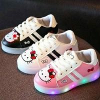 ราคา รองเท้าผ้าใบ LED HK* (3686438178)