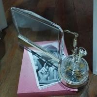 ราคา กรอบใส่ธนบัตรพร้อมกล่องดนตรี ร.9 (16795957913)